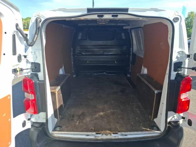 Peugeot Expert image 8