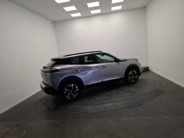 Peugeot 2008 image 4