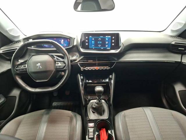 Peugeot 208 image 3