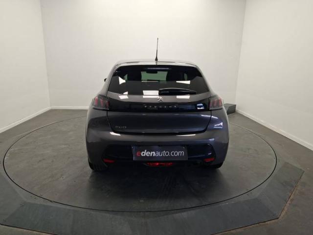 Peugeot 208 image 7