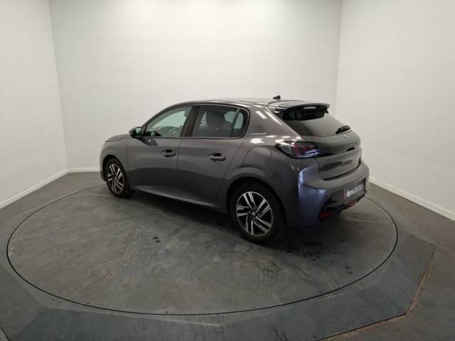 Peugeot 208 image 2