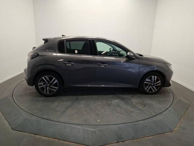 Peugeot 208 image 7