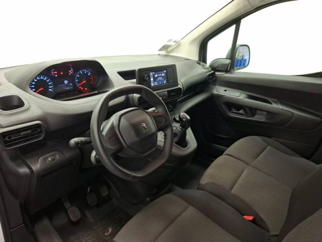 Peugeot Partner image 8