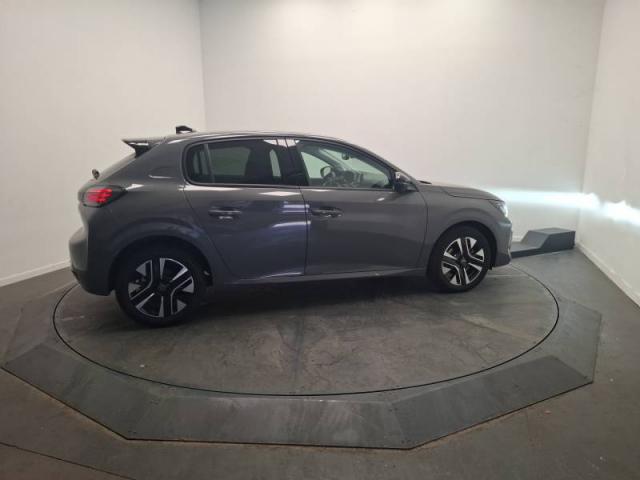 Peugeot 208 image 1