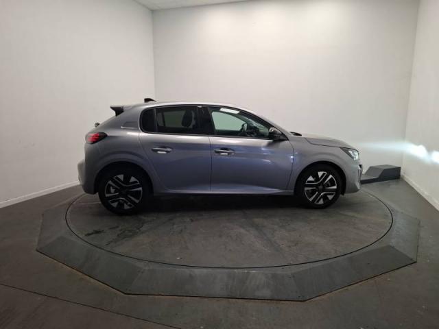 Peugeot 208 image 3