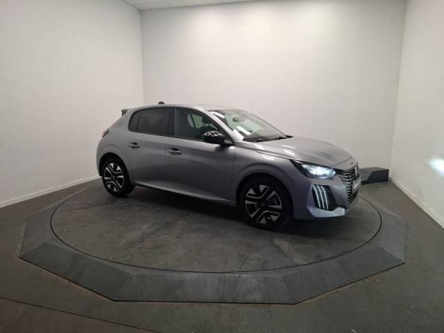 Peugeot 208 image 8