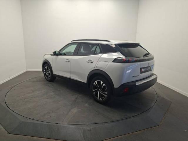 Peugeot 2008 image 1