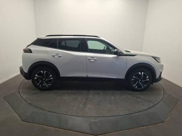 Peugeot 2008 image 4