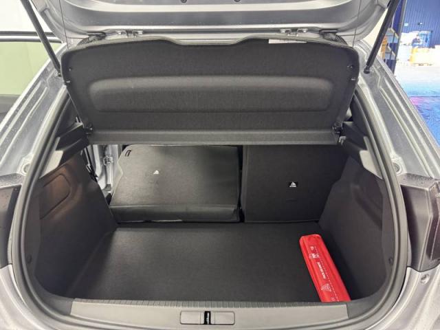 Peugeot 208 image 3