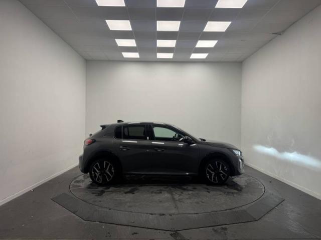 Peugeot 208 image 5