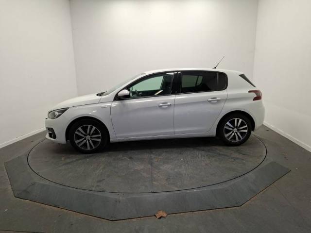 Peugeot 308 image 2