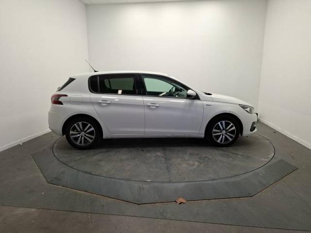 Peugeot 308 image 7
