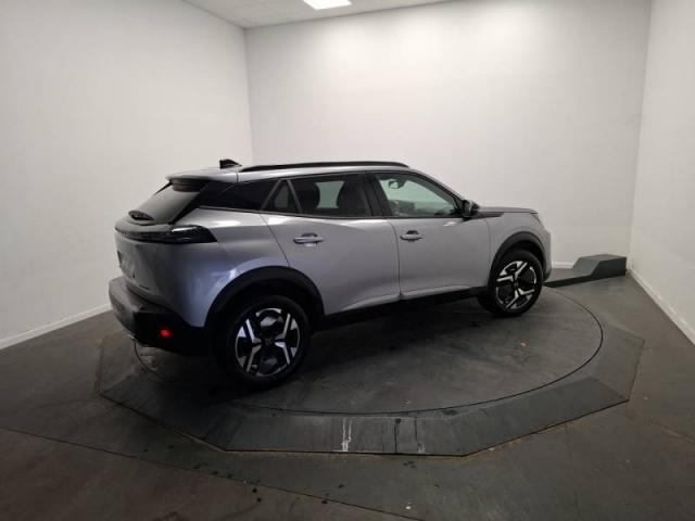 Peugeot 2008 image 1