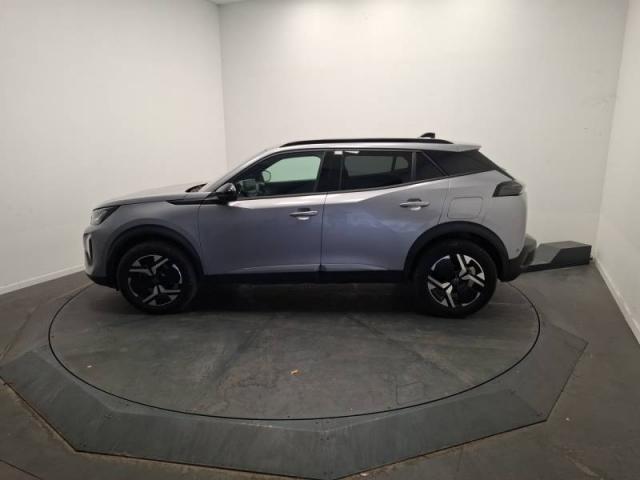 Peugeot 2008 image 8