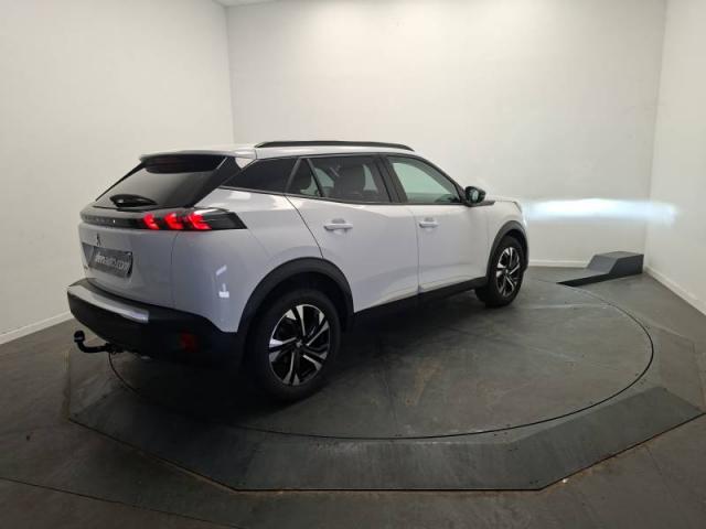 Peugeot 2008 image 4
