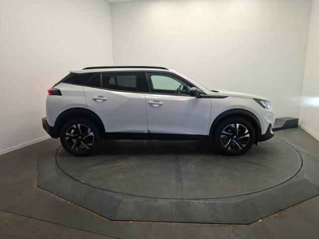 Peugeot 2008 image 1