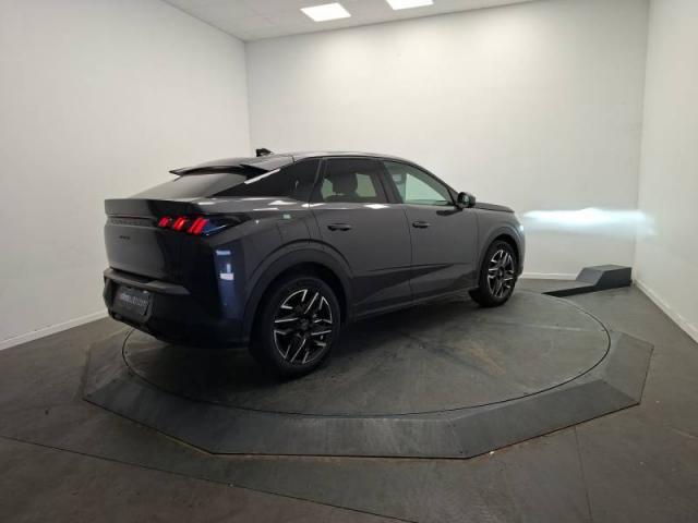 Peugeot 3008 image 2