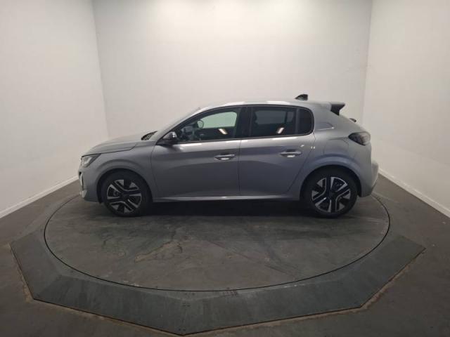 Peugeot 208 image 1