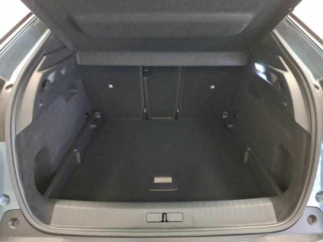Peugeot 3008 image 2