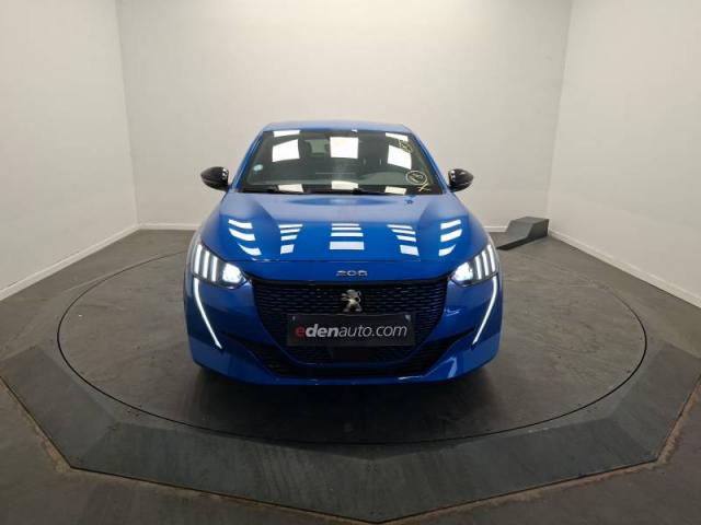 Peugeot 208 image 9
