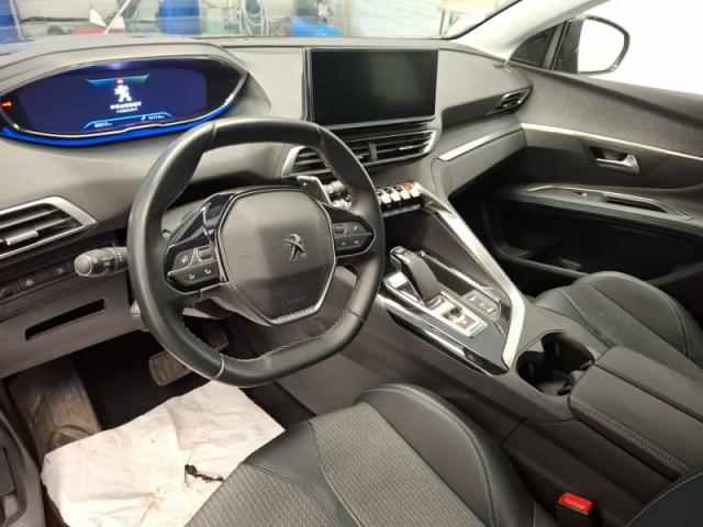 Peugeot 3008 image 2