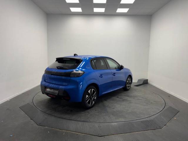 Peugeot 208 image 9