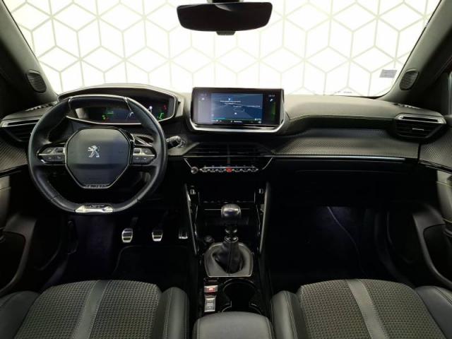 Peugeot 2008 image 4