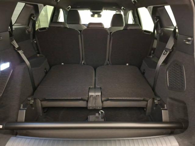 Peugeot 5008 image 8