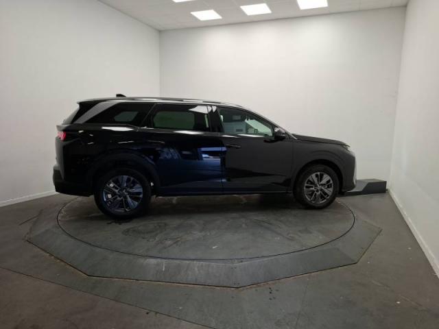 Peugeot 5008 image 1