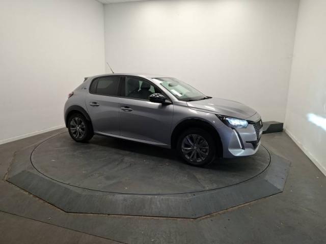 Peugeot 208 image 5