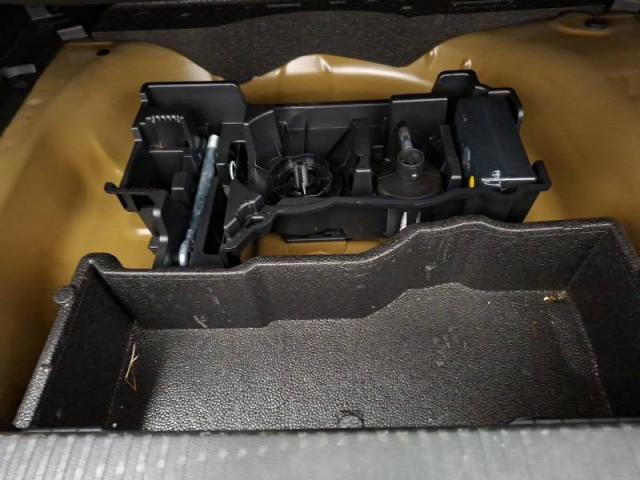 Peugeot 2008 image 8
