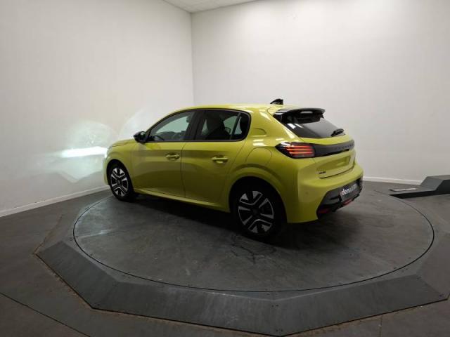 Peugeot 208 image 9