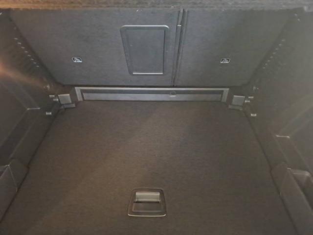 Peugeot 3008 image 2