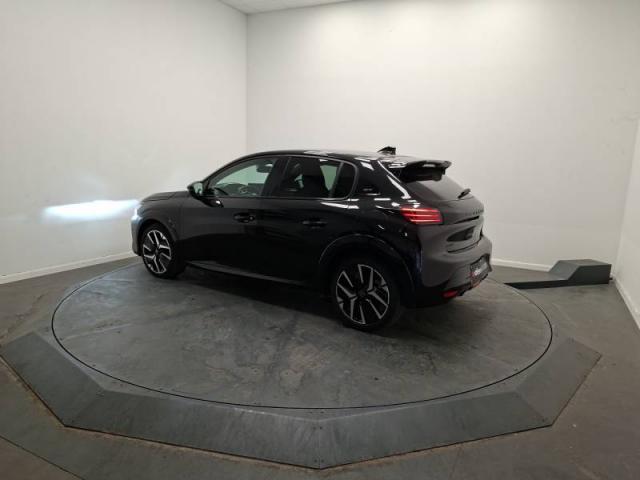 Peugeot 208 image 9