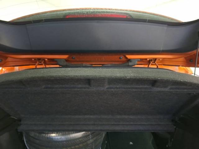 Peugeot 2008 image 2