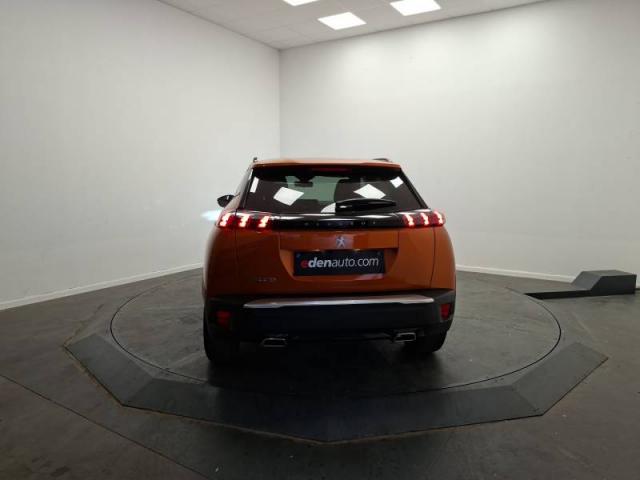 Peugeot 2008 image 3