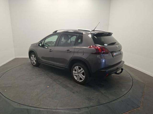 Peugeot 2008 image 2
