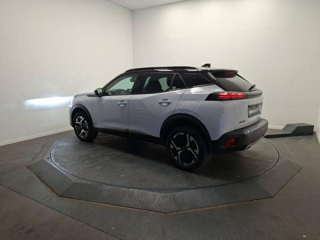 Peugeot 2008 image 8