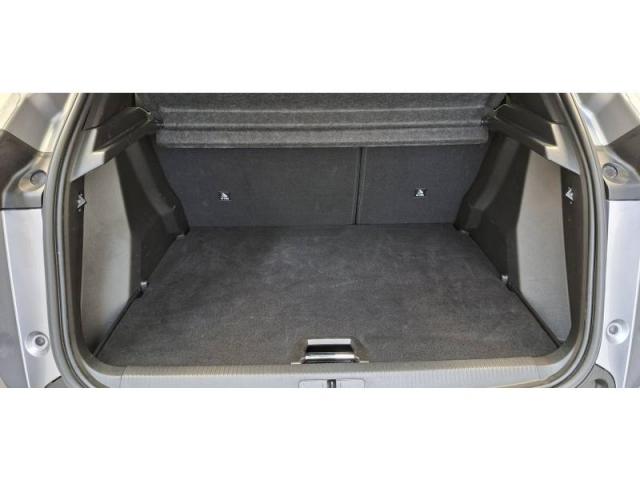 Peugeot 2008 image 3
