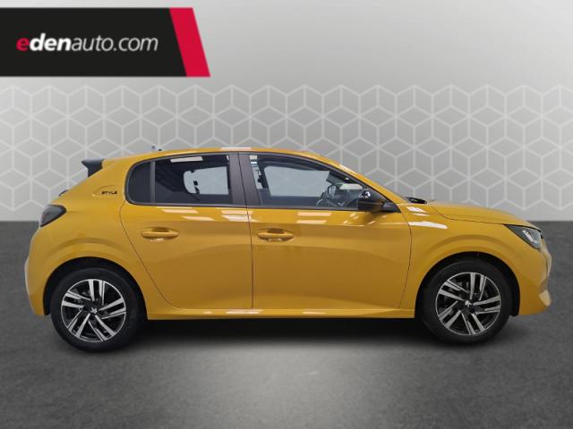 Peugeot 208 image 9