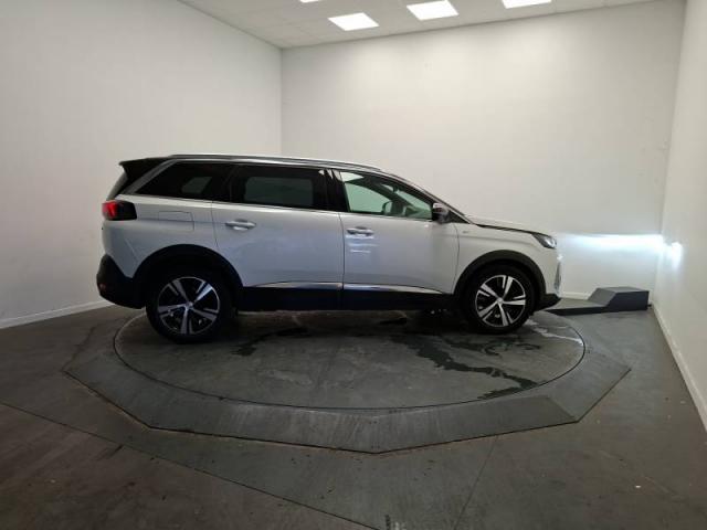 Peugeot 5008 image 5