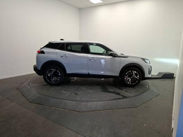 Peugeot 2008 image 2