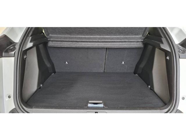 Peugeot 2008 image 3