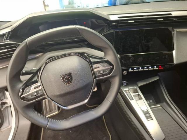 Peugeot 308 image 9