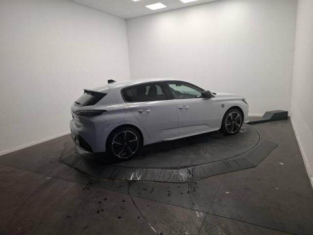 Peugeot 308 image 8