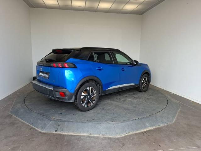 Peugeot 2008 image 2