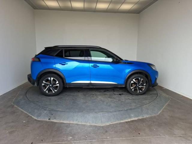 Peugeot 2008 image 8