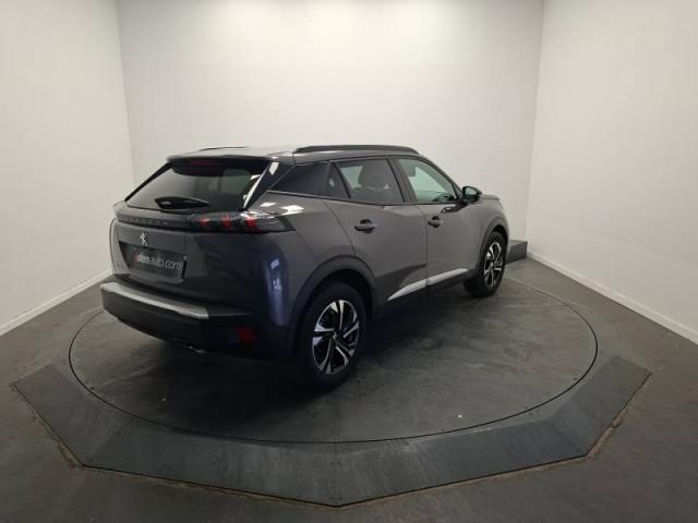 Peugeot 2008 image 2