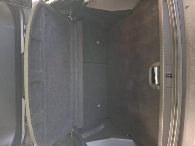 Peugeot 2008 image 7