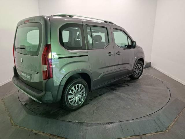 Peugeot Rifter image 1